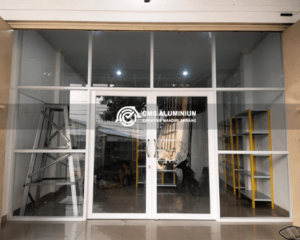 Jasa Pasang Pintu Partisi Kaca Aluminium